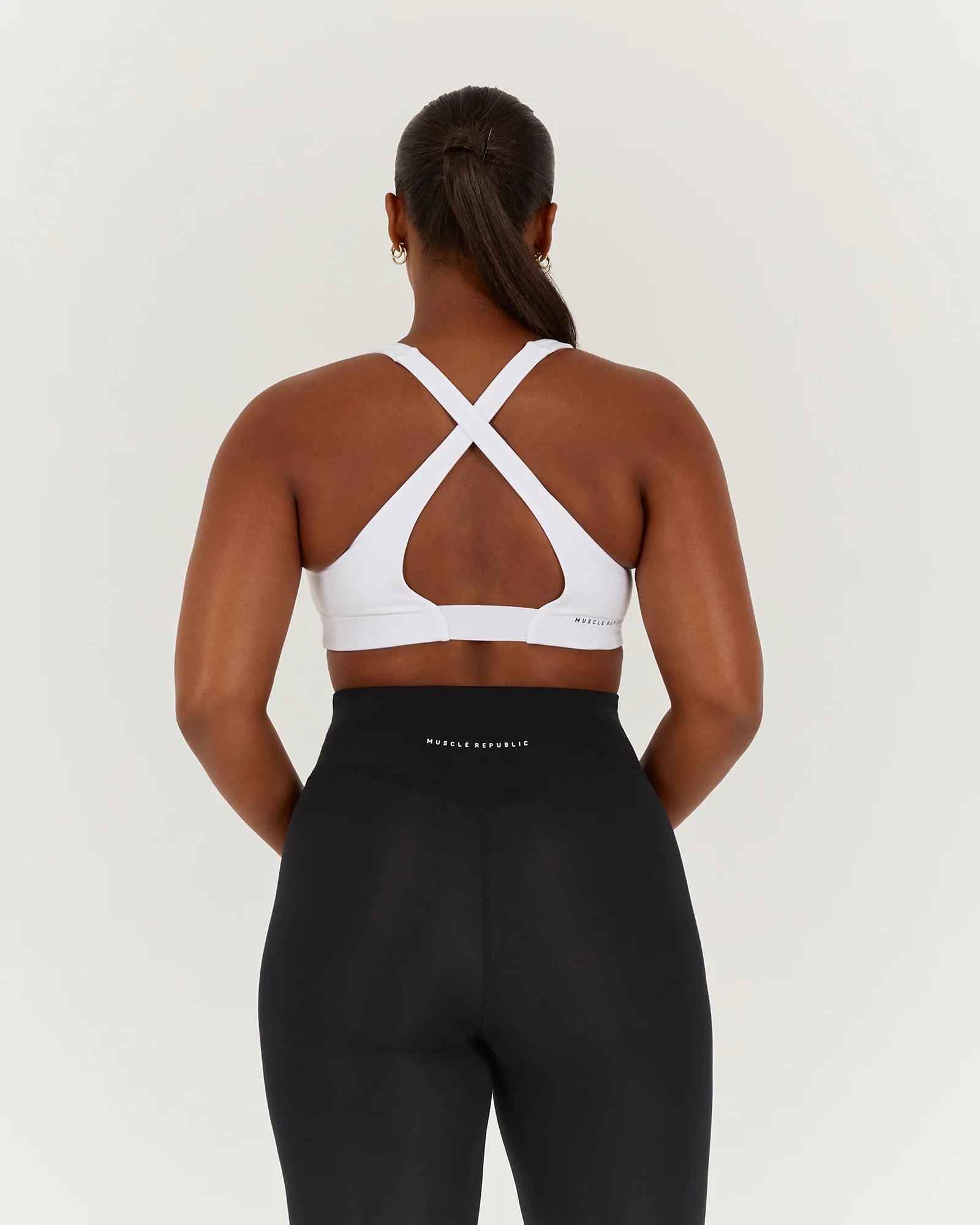 MOTION 360 CROSS BACK BRA - WHITE - Image 2