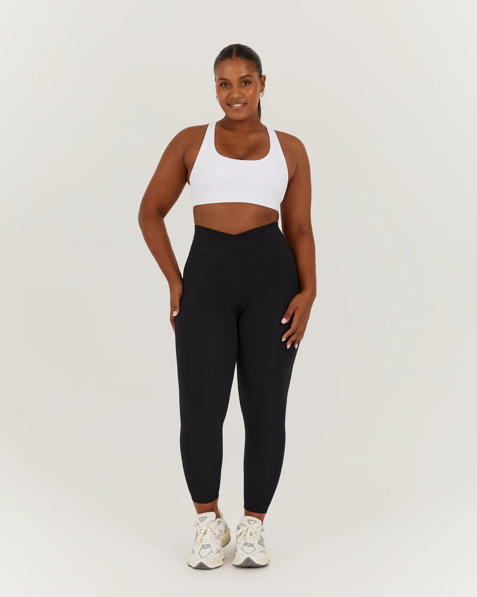 MOTION 360 CROSS BACK BRA - WHITE - Image 3