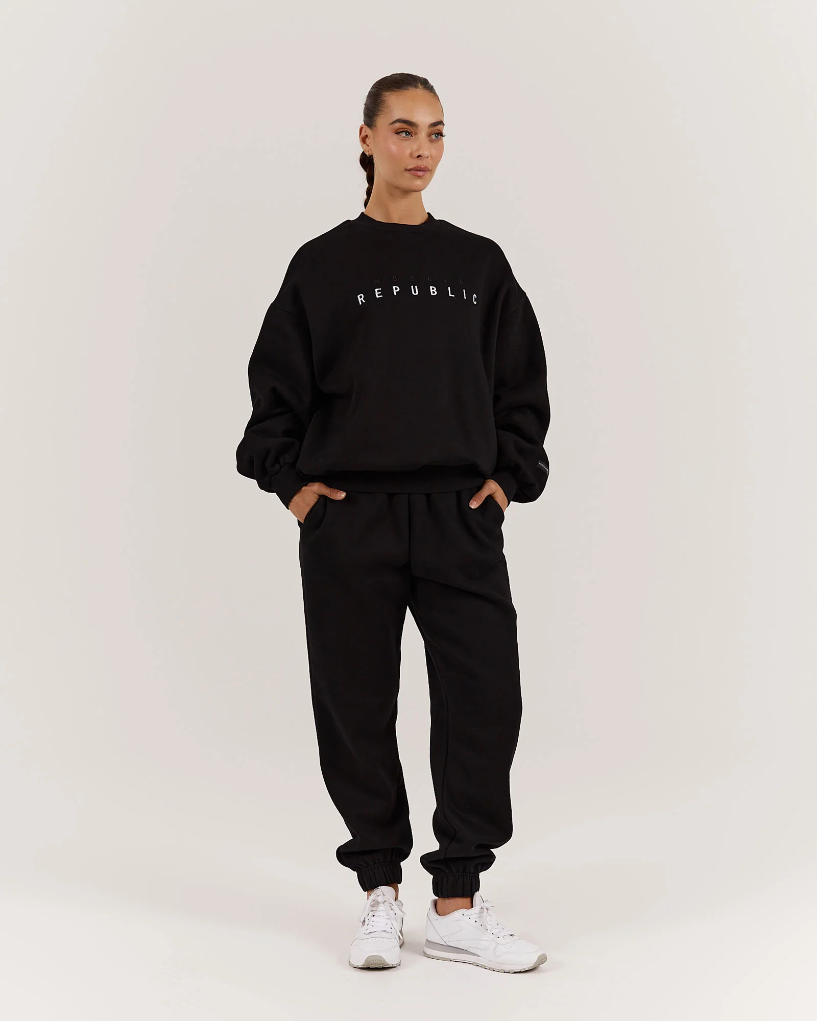 OVERSIZED TRACKIES - BLACK - Image 4